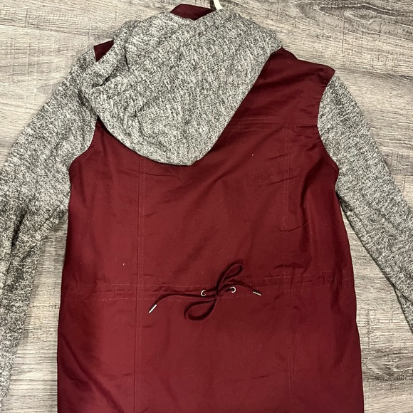 Love Tree jacket - size small. - Picture 6 of 6